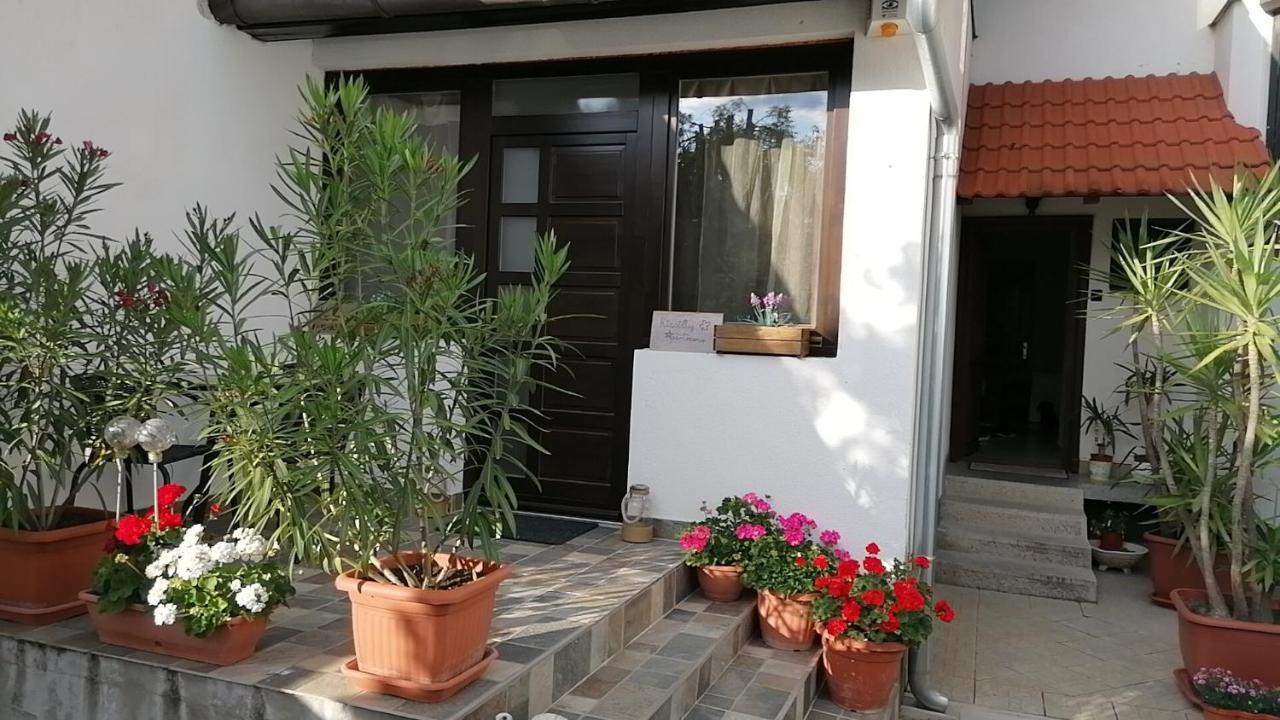 Harkány Kiscsillag Apartman מראה חיצוני תמונה