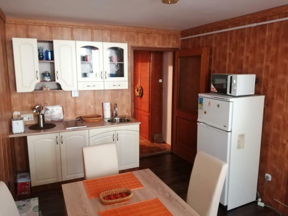 Harkány Kiscsillag Apartman מראה חיצוני תמונה